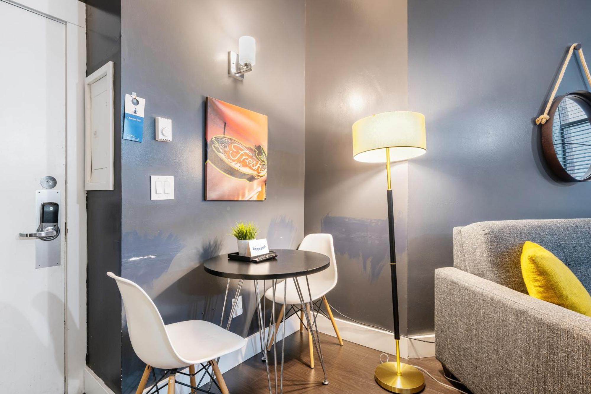 Oxford Apartment By At Mine Hospitality Seattle Eksteriør billede