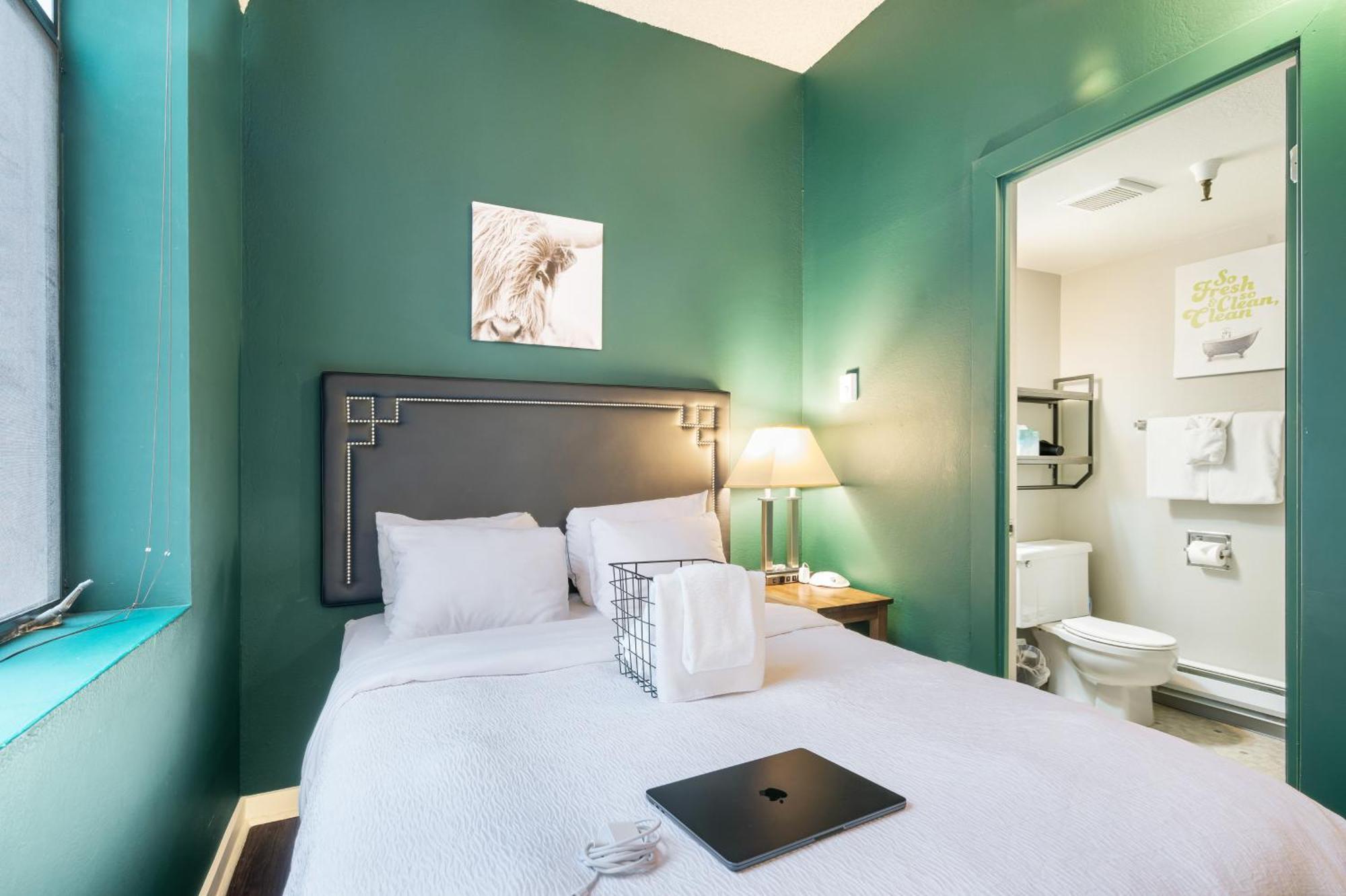 Oxford Apartment By At Mine Hospitality Seattle Eksteriør billede
