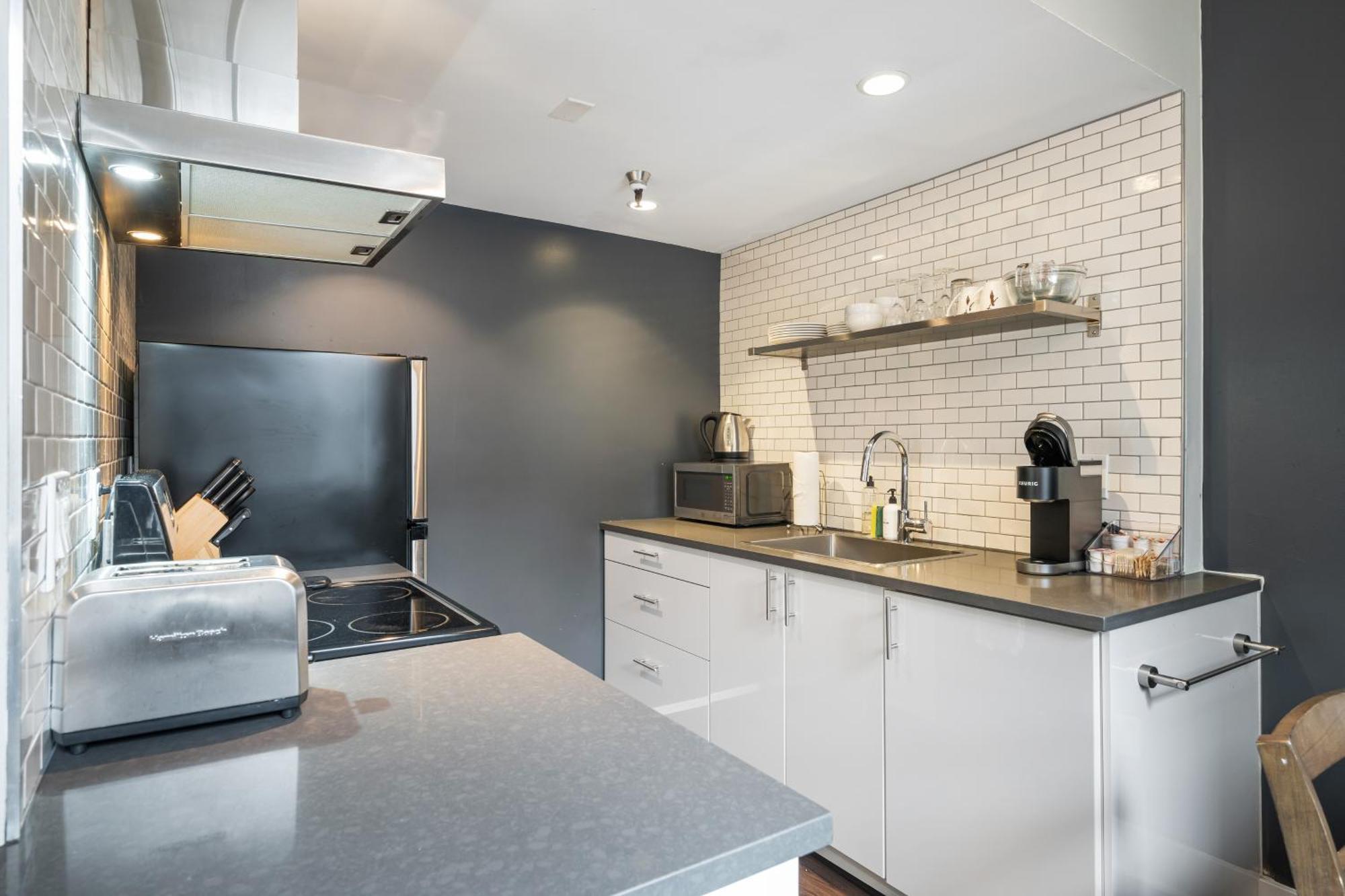 Oxford Apartment By At Mine Hospitality Seattle Eksteriør billede